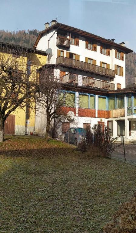 Ferienwohnung Casa Renzo - Dolomiti - Trentino Mezzano Exterior foto